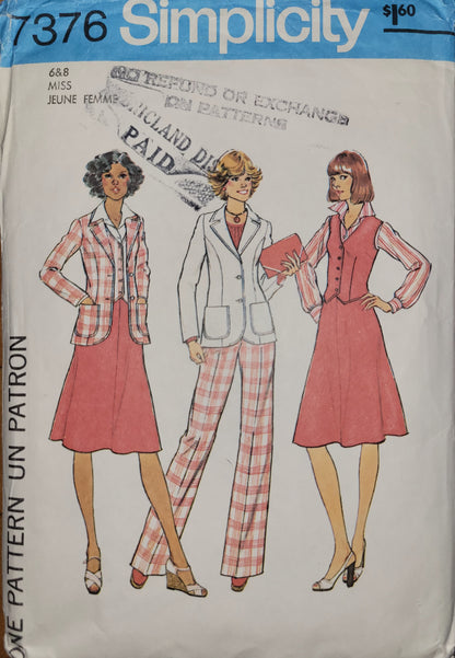 Simplicity 7376