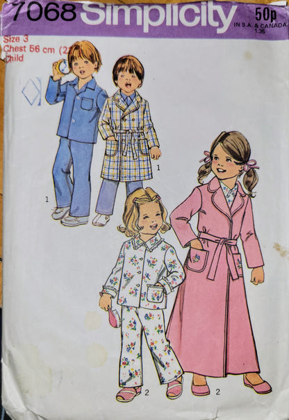 Simplicity 7068