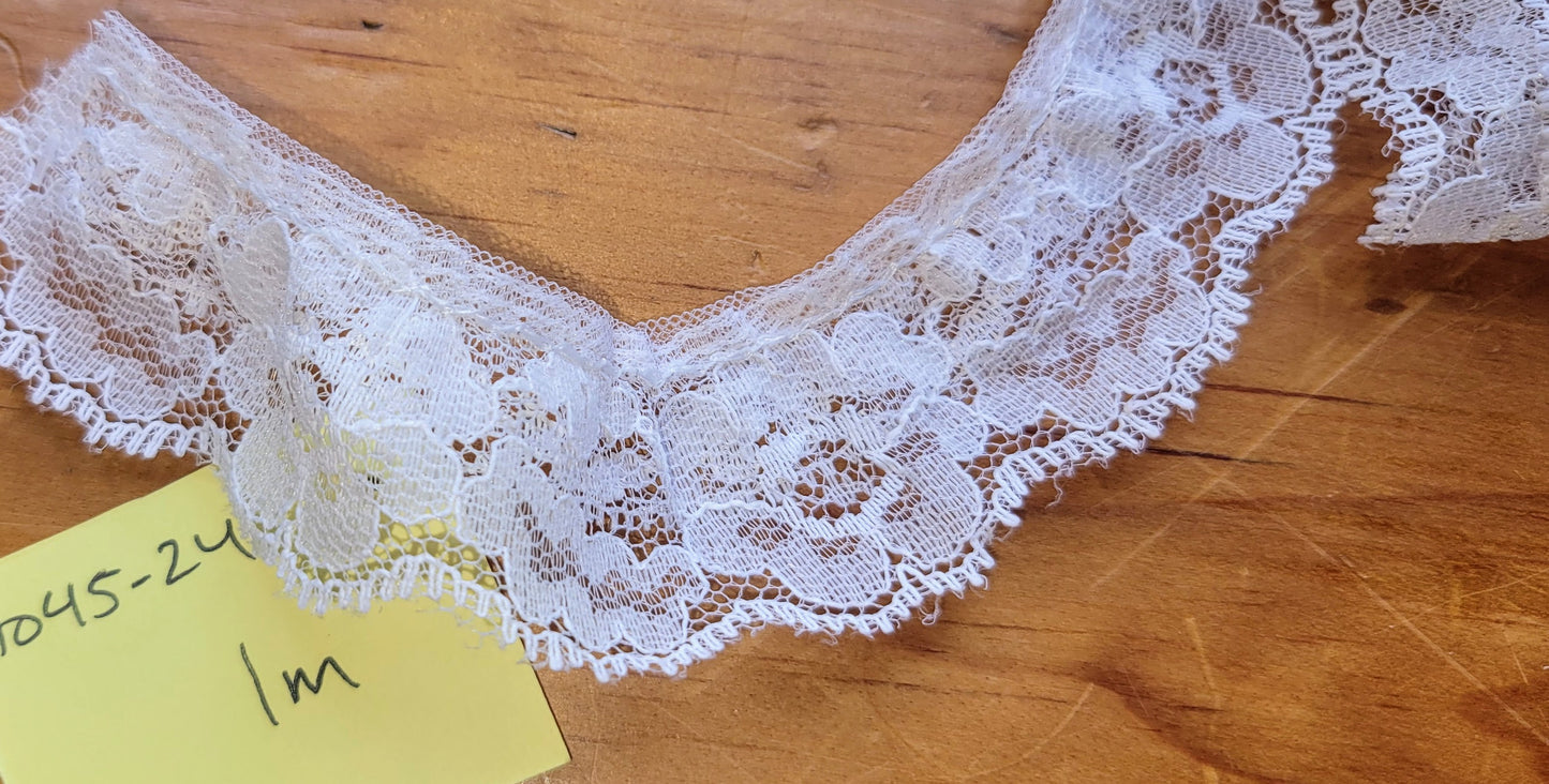 Ruffle Lace Trim