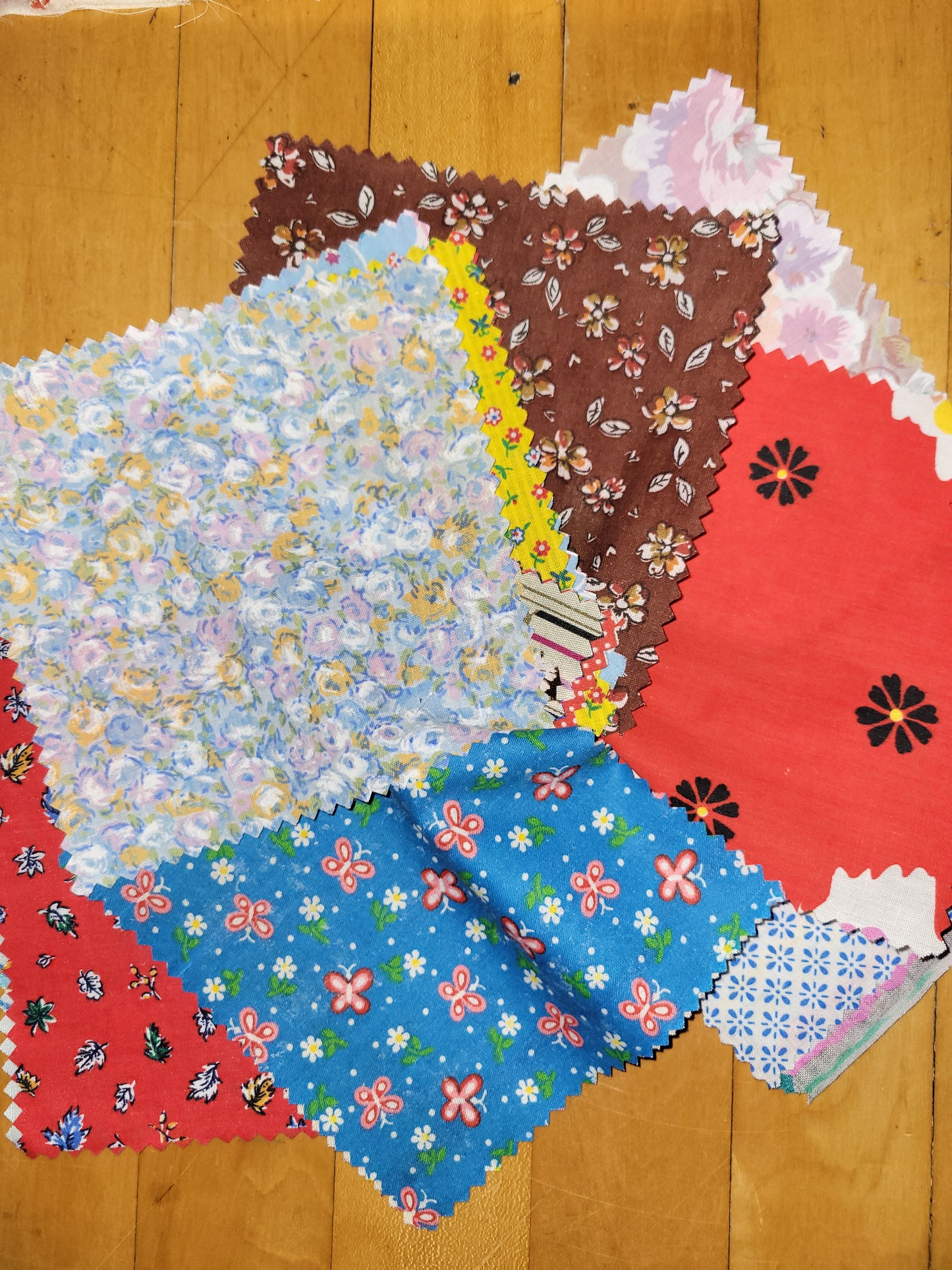 Pre-Cut Quilting Squares