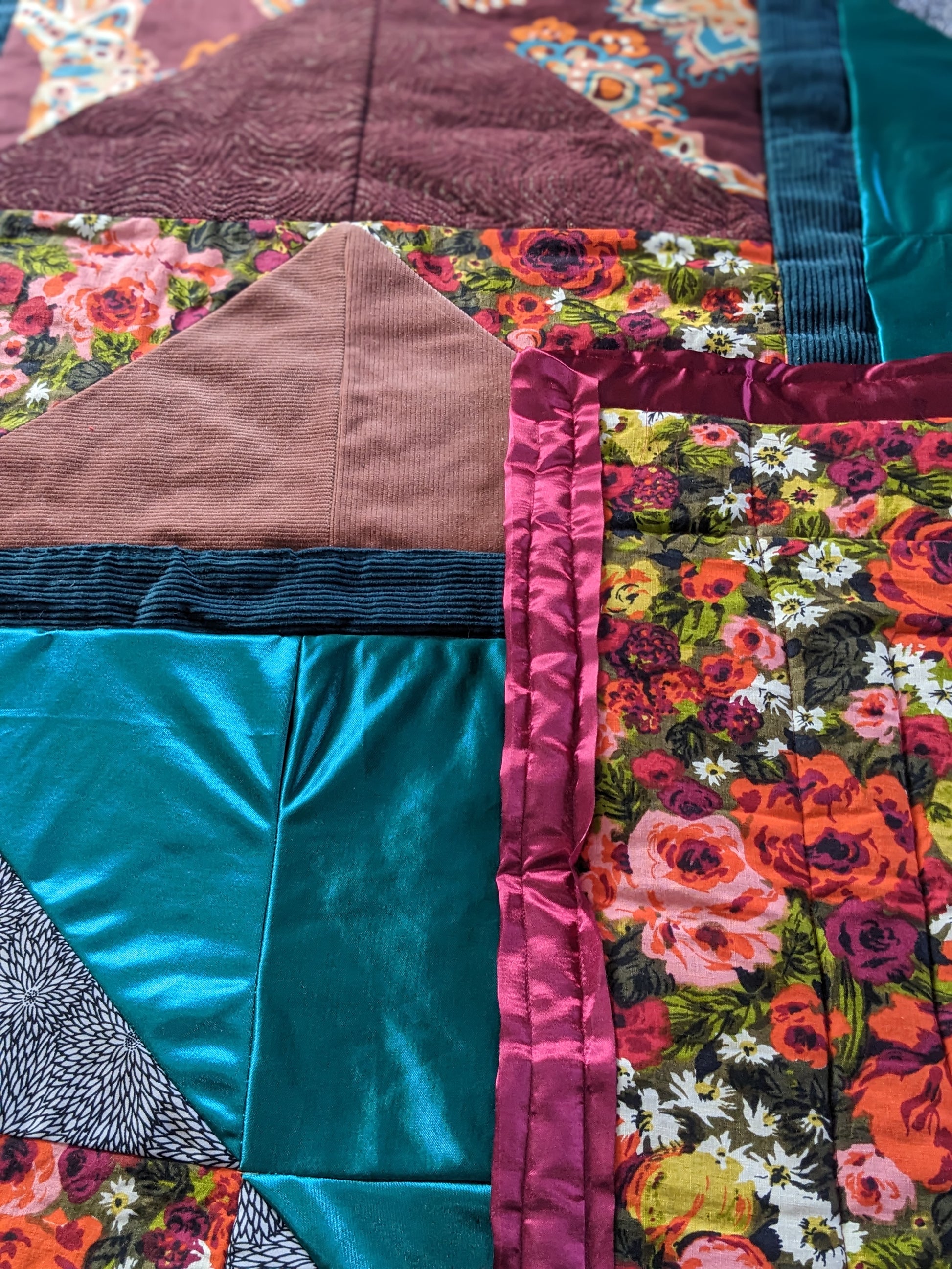 Thrown Together Quilt--Academia Bouquet Throw